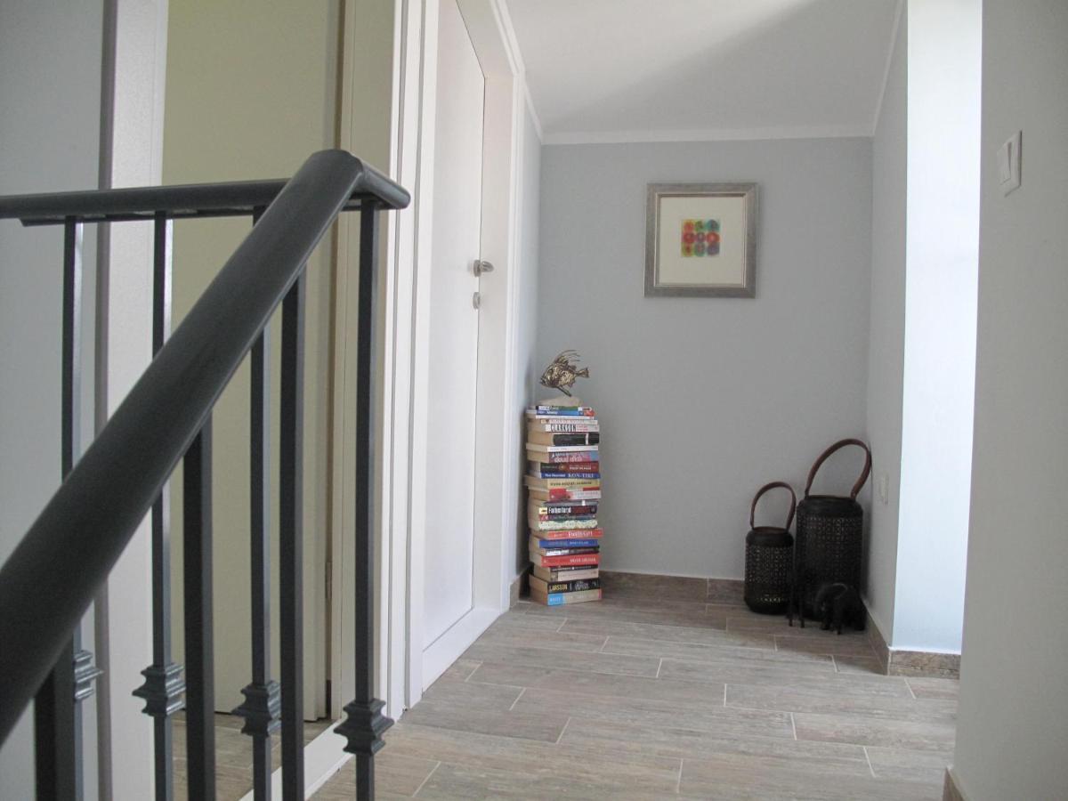 And Charming Apartment In Vantacici Malinska Exterior foto